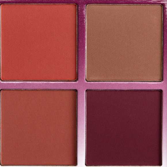 Anastasia Beverly Hills Blush Kit Color: Gradient - Picture 5 of 8